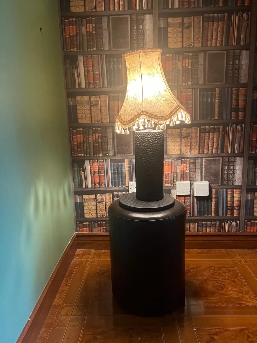 Decorative Table Lamp with Tassel Shade