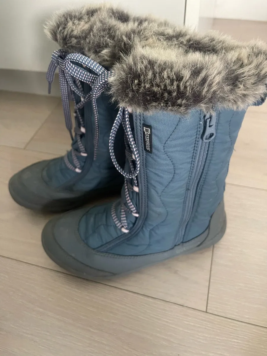 Boots - Image 1
