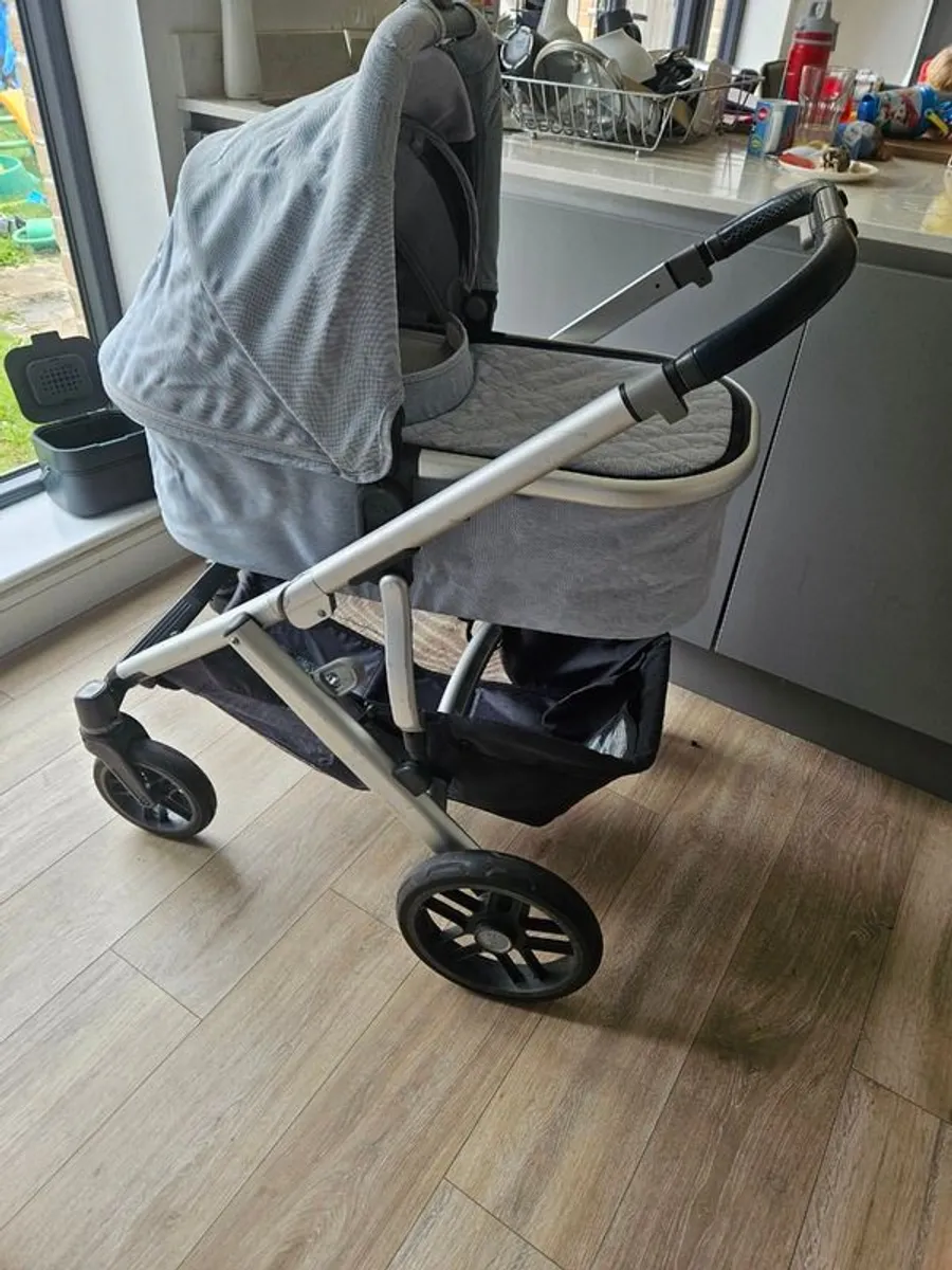 Uppababy Vista - Image 1