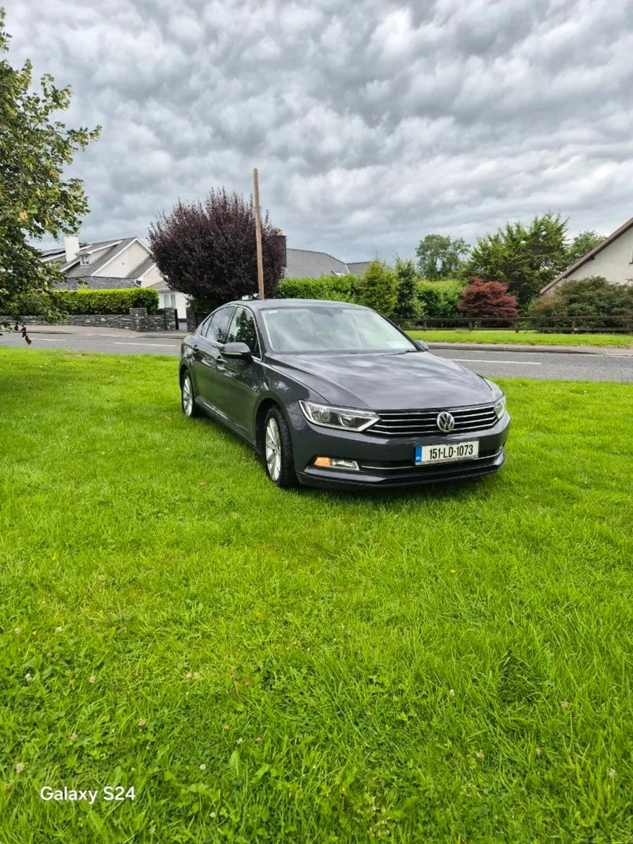 Volkswagen  Passat  151 Diesel - Image 2