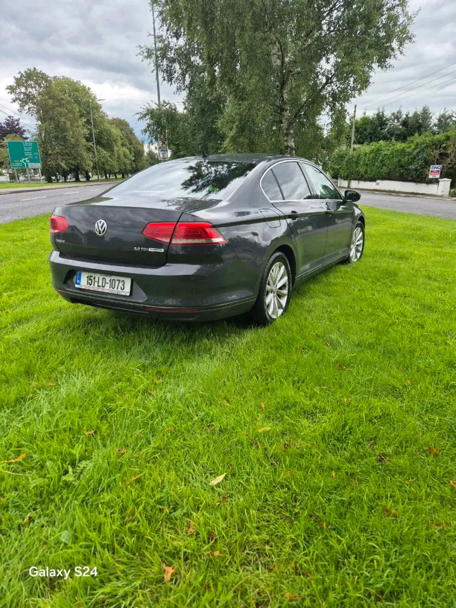 Volkswagen  Passat  151 Diesel - Image 4