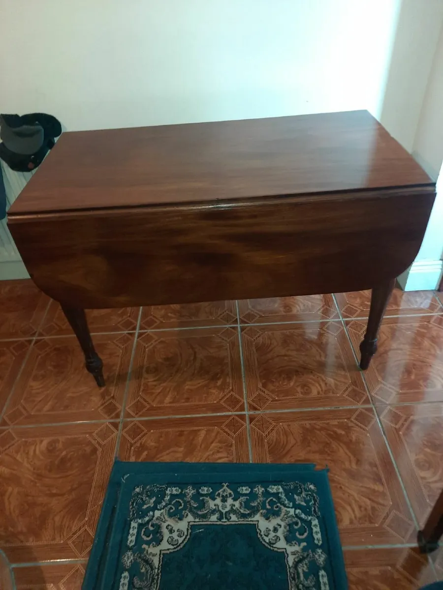 Antique Pembroke table - Image 4