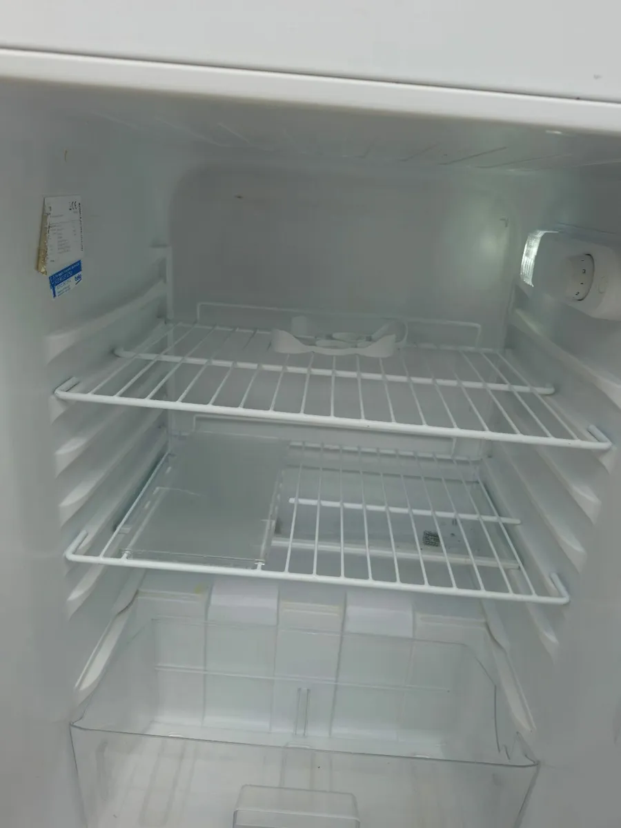 Fridge freezer - Image 4