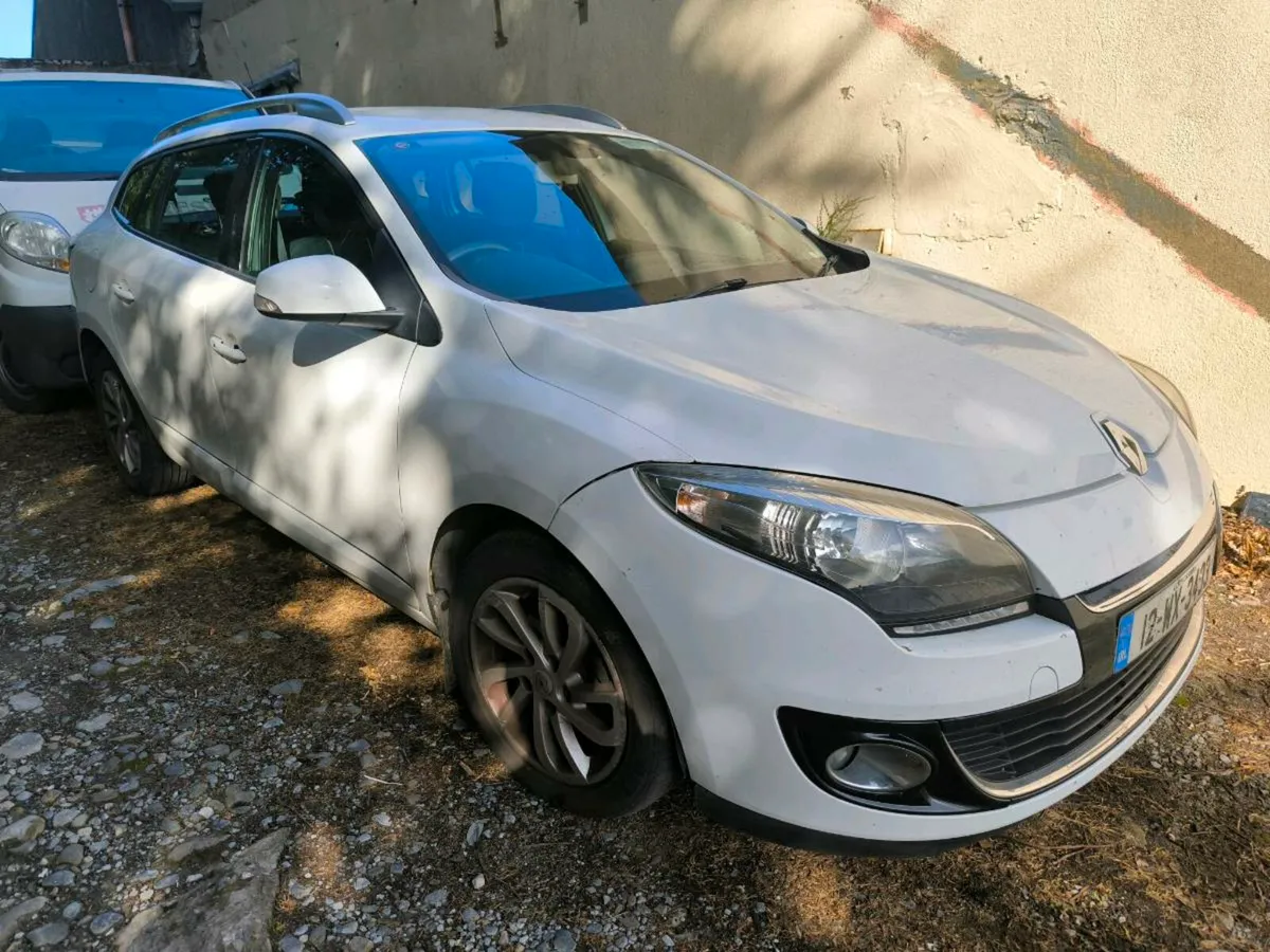 RENAULT MEGAN 1.5 DIESEL - Image 4