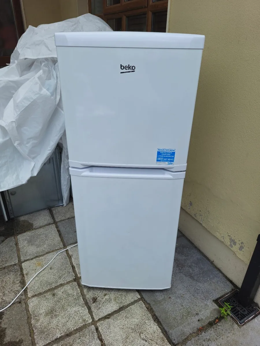 Fridge freezer - Image 2