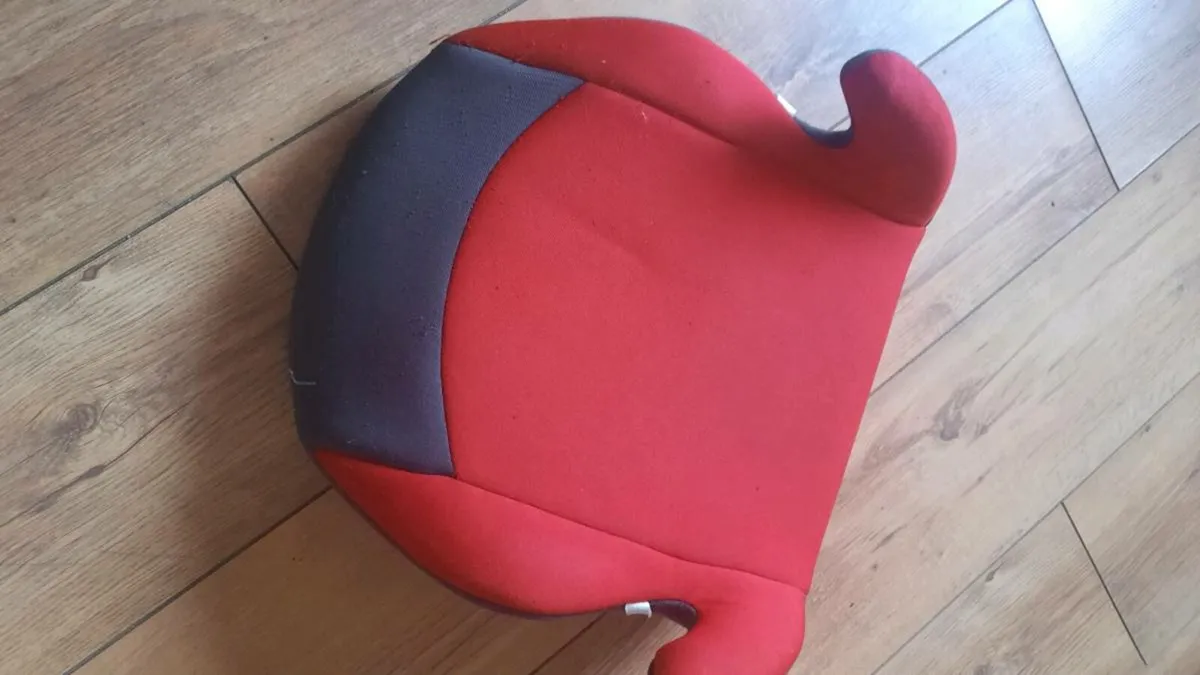 Car seats - Image 1