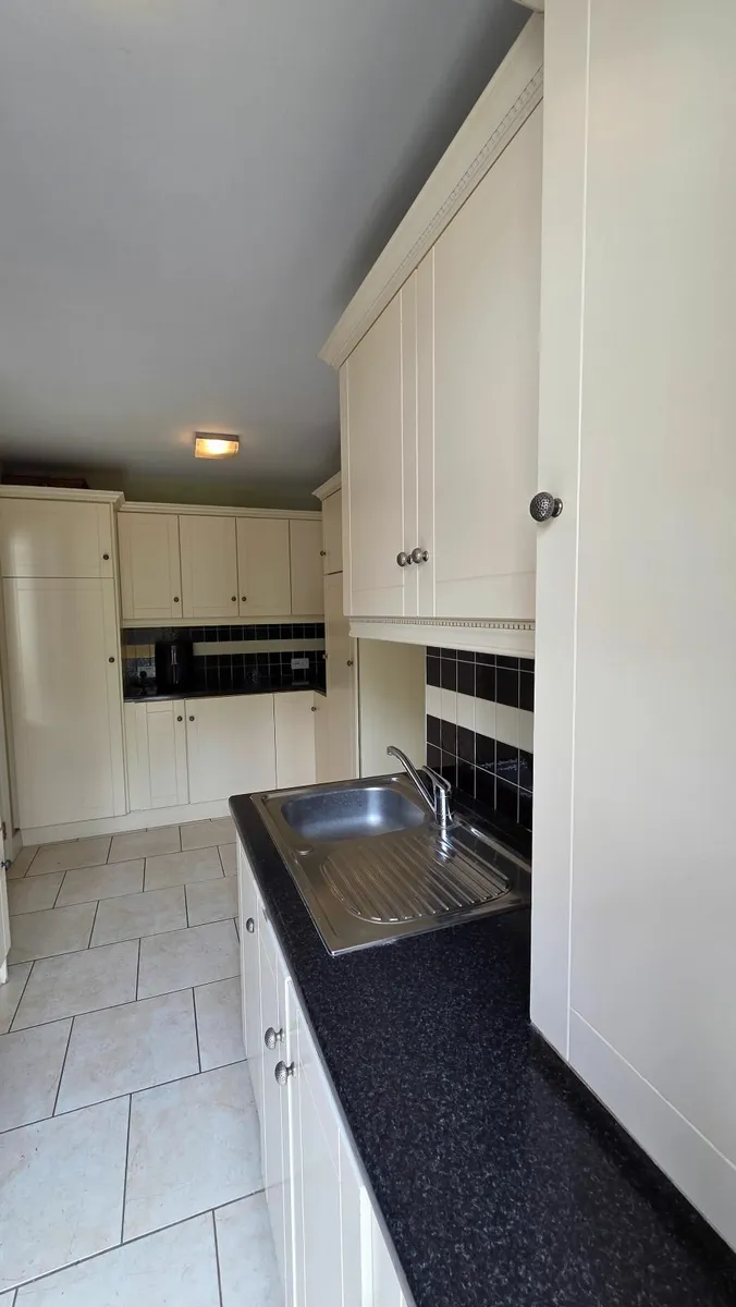 Kitchen Units, Incl. Pull Out Larder, Quick Sale! - Image 2