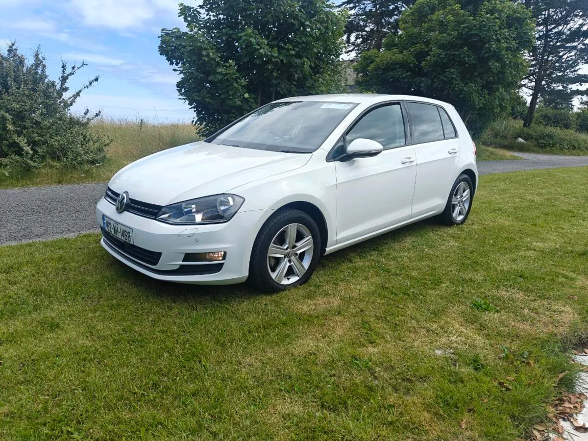 VW Golf  (Auto) - Image 2