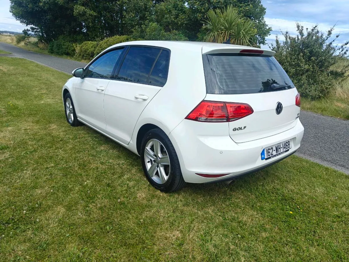 VW Golf  (Auto) - Image 3