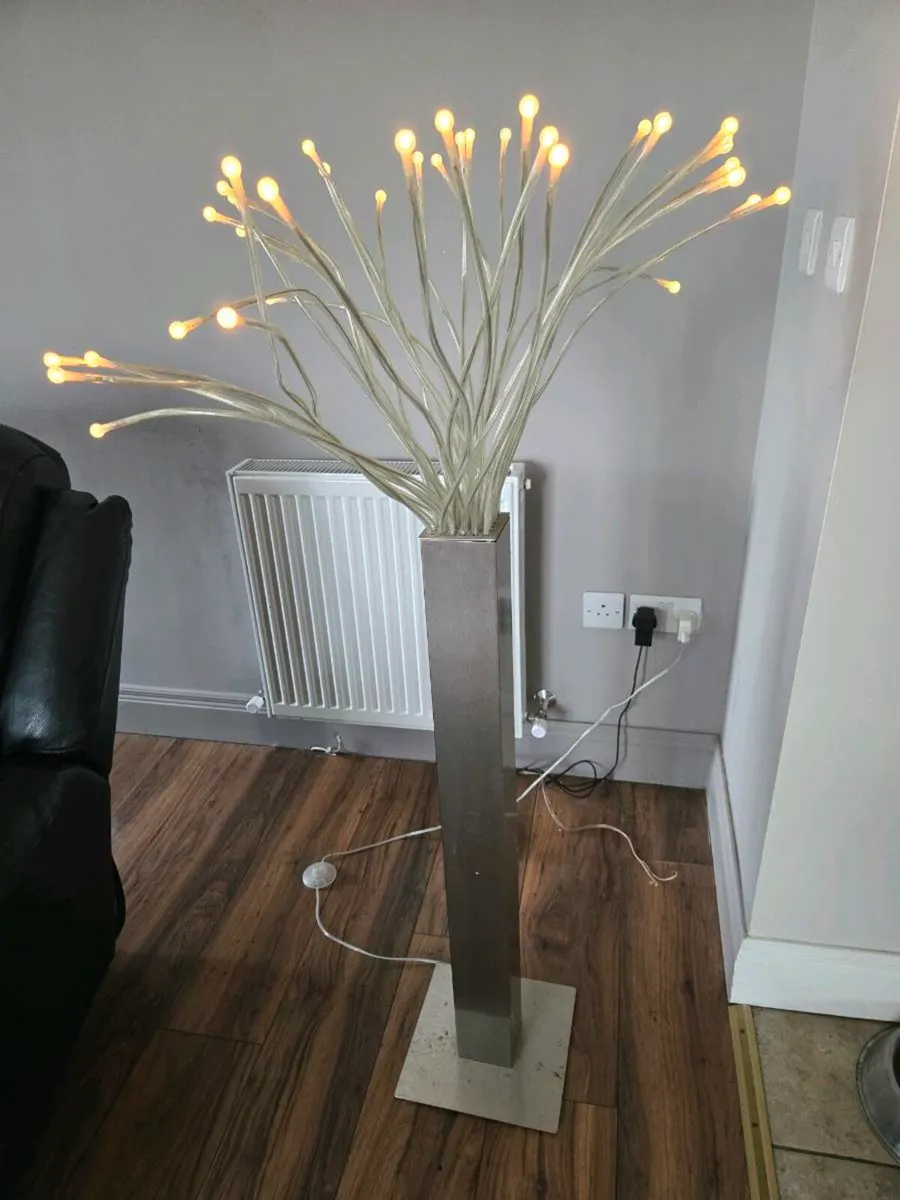 Floor lamp - Image 2