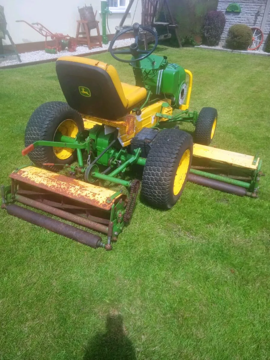 Cylinder mower - Image 1