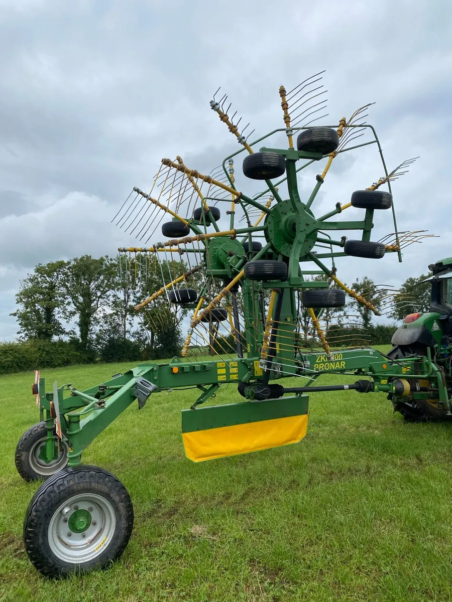 Pronar ZKP800 rake - Image 3