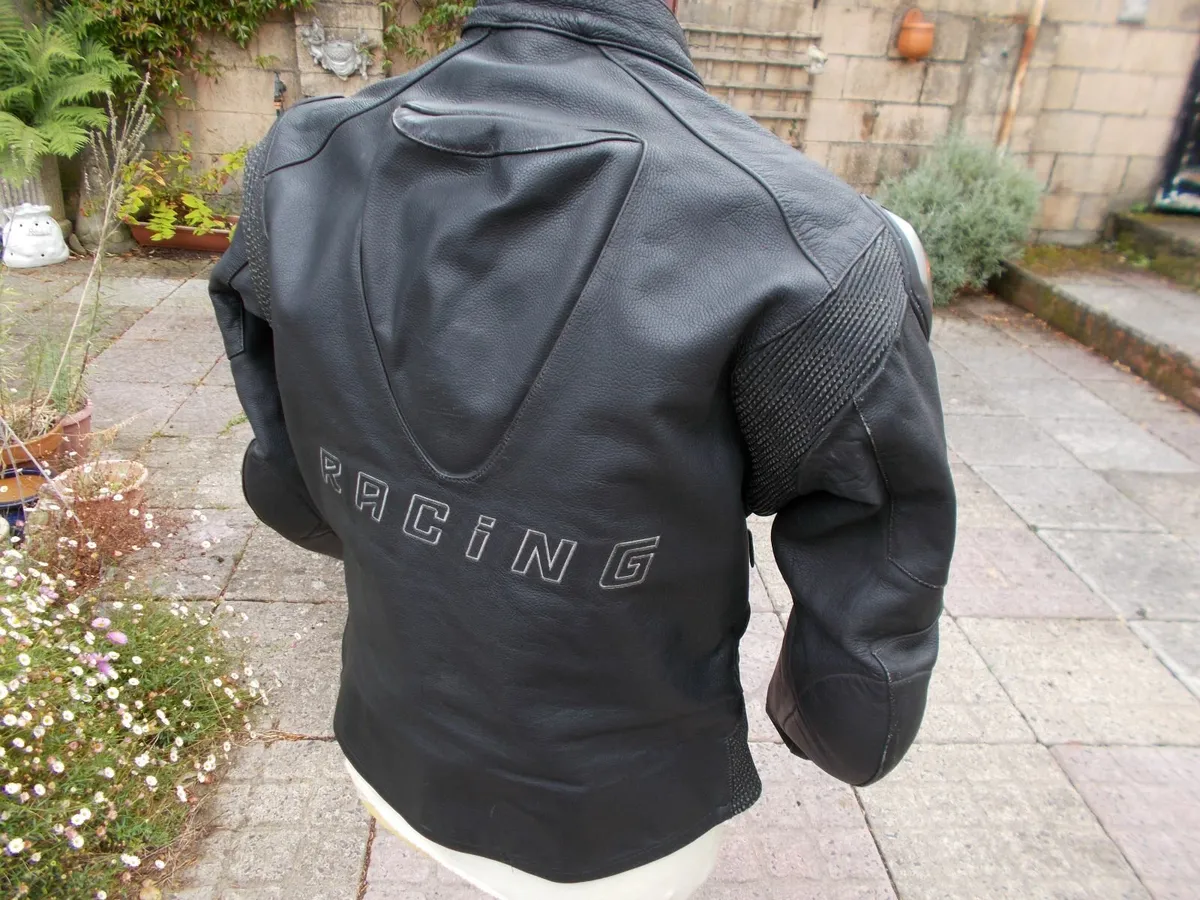 Motorbike Gear and Parts - Image 4