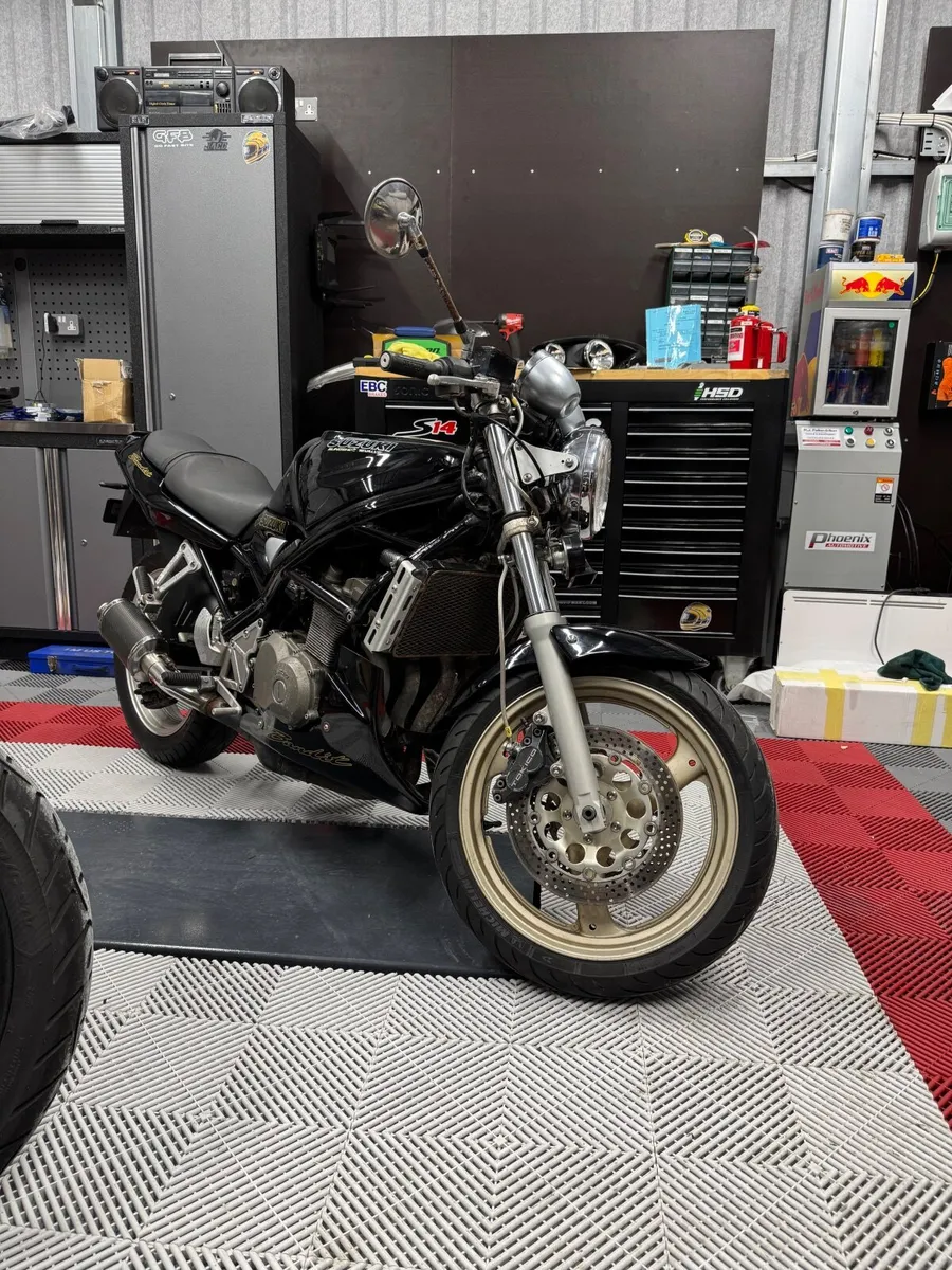 Suzuki Bandit GSF 1993 - Image 3