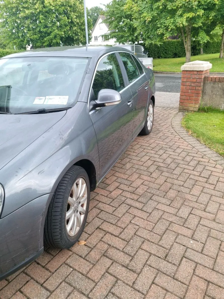 Volkswagen jetta - Image 4