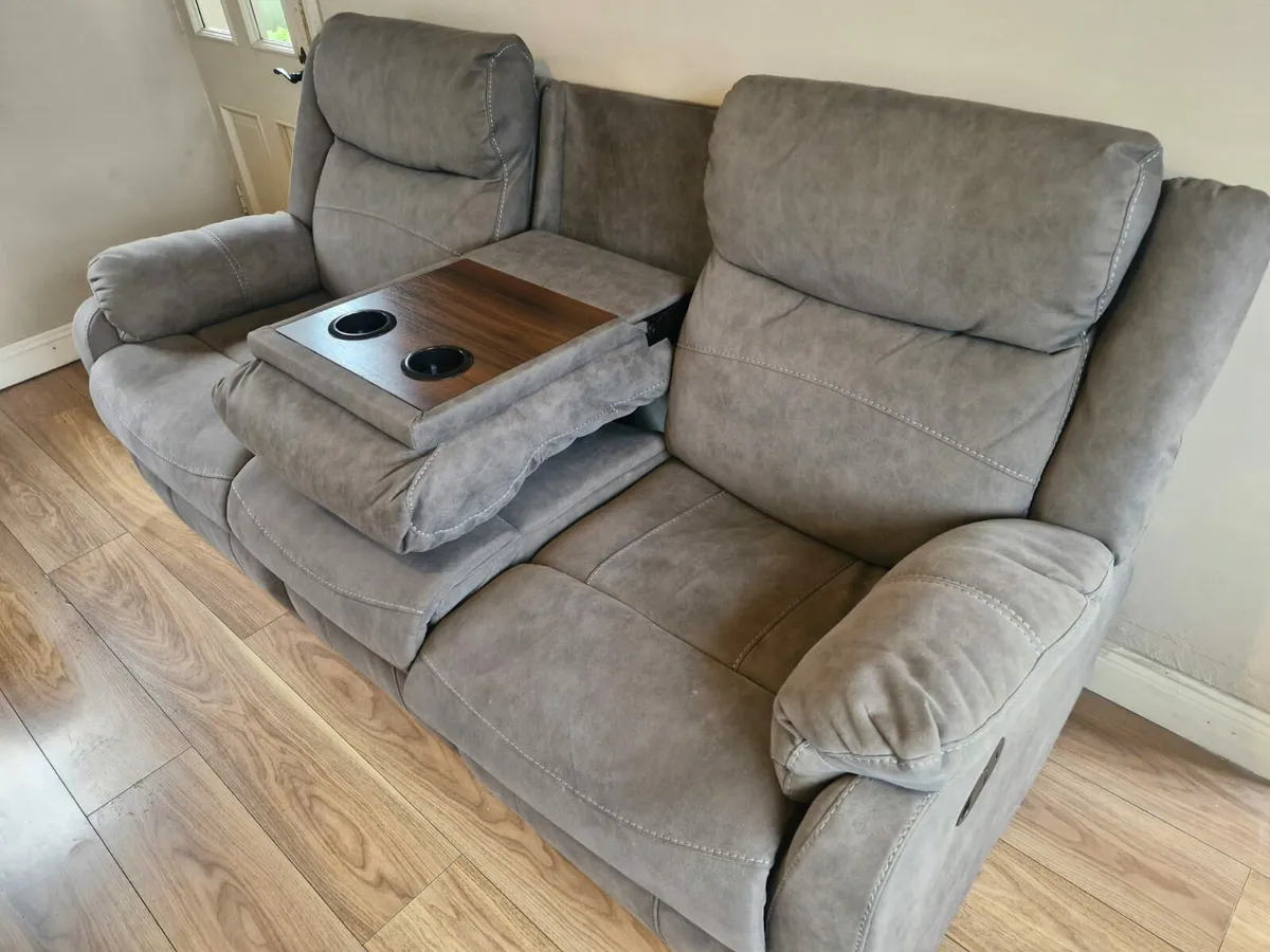 3 seater recliner and arm chair - Image 1