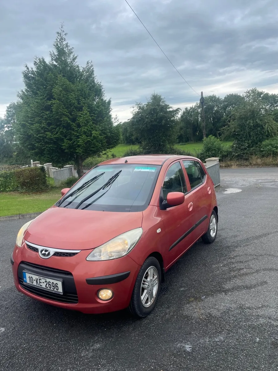 Hyundai i10 2010 - Image 2