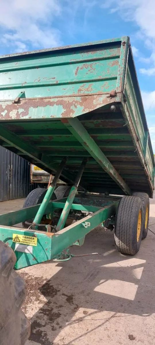 Frazer 15x7'6 tipper trailer super singles twin ra - Image 1