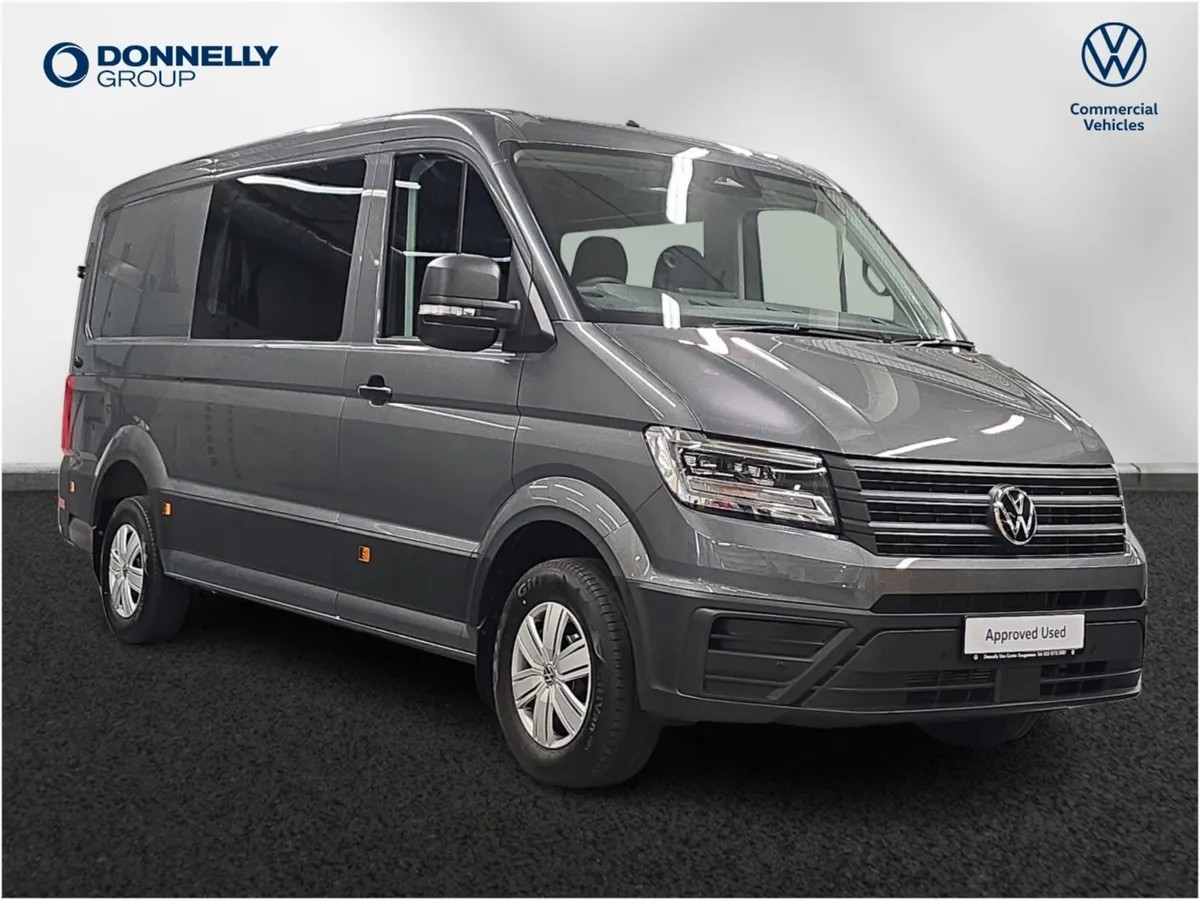Volkswagen Crafter Cr35 Mwb Diesel 4motion Commerc - Image 1