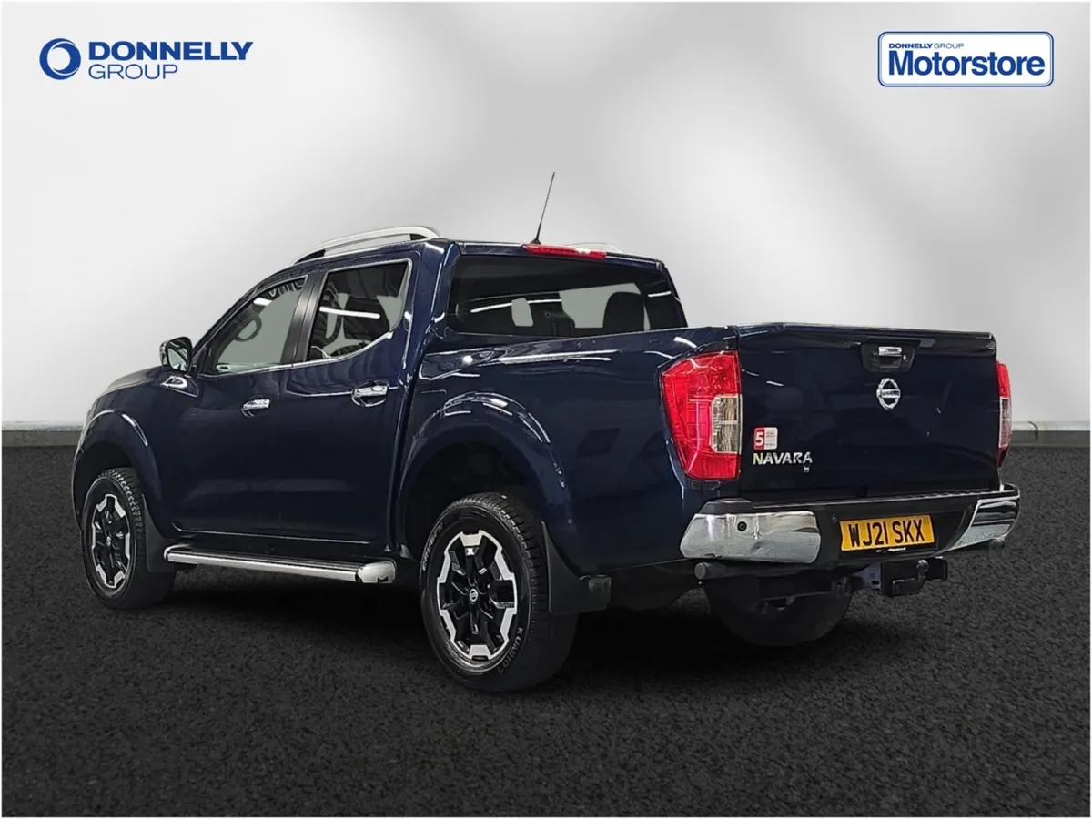 Nissan Navara Diesel Tekna - Image 2