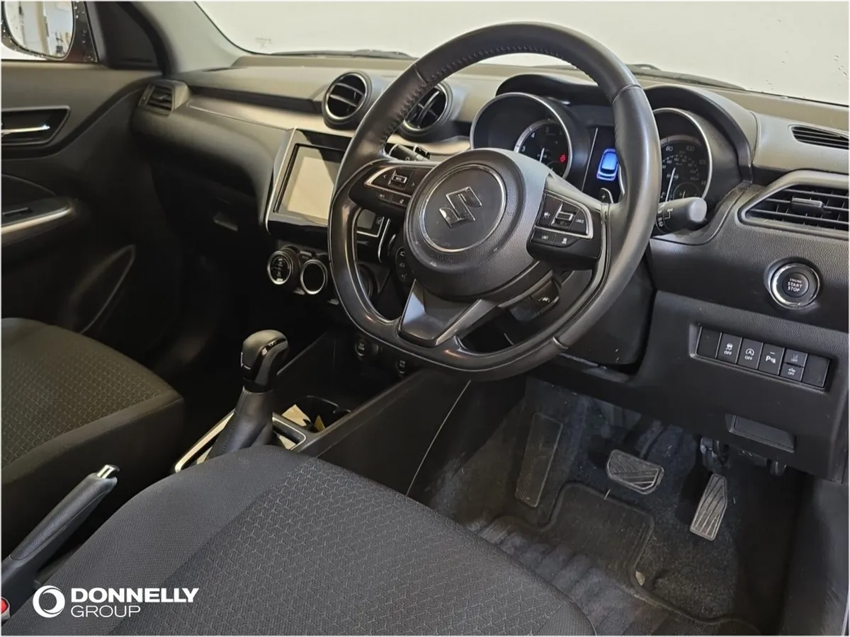 Suzuki Swift Hatchback SZ5 - Image 4