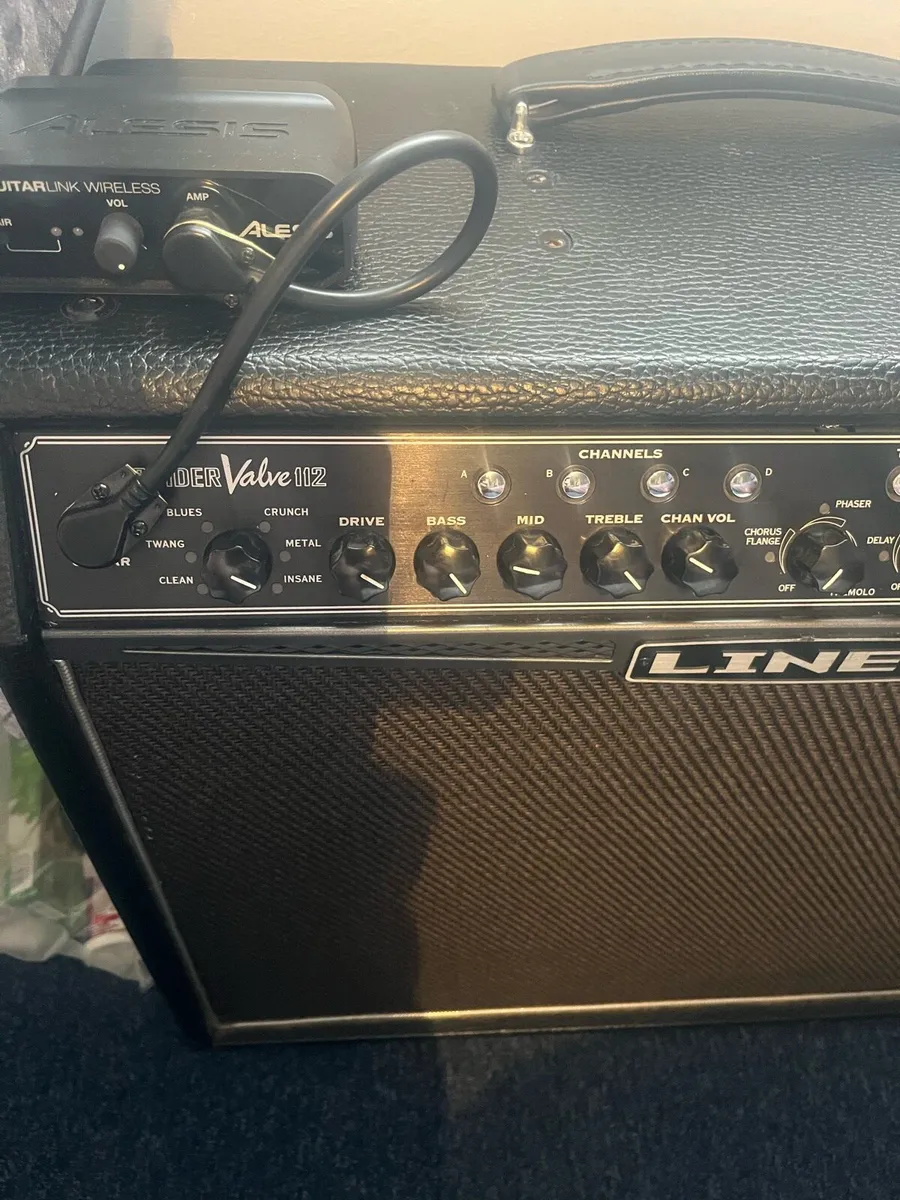 Guitar amp - Image 1