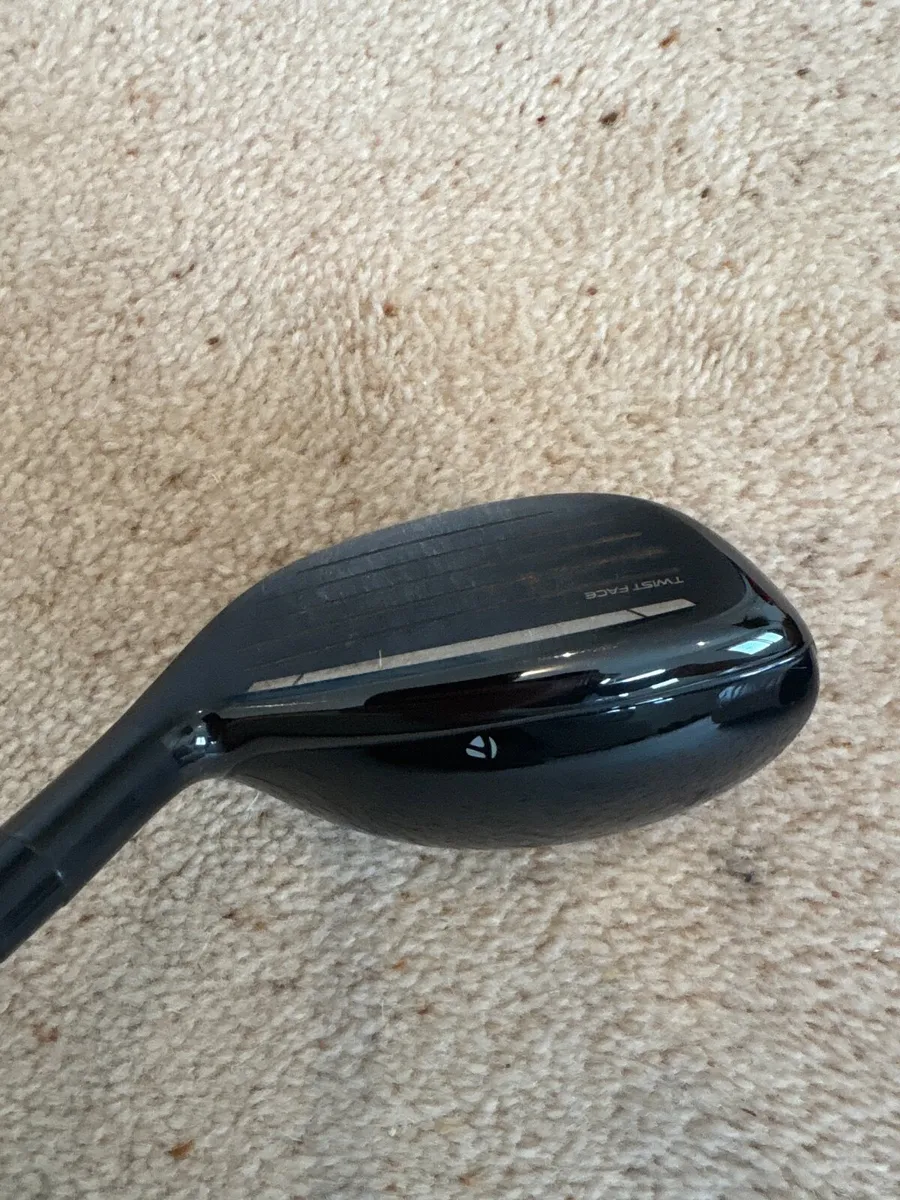 Taylormade qi10 4 hybrid - Image 3