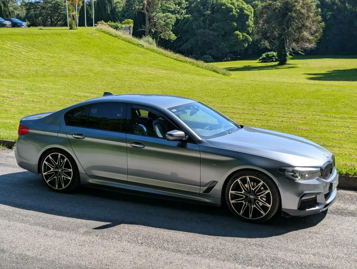 * 2017 BMW G30 520D MSPORT * - Image 2