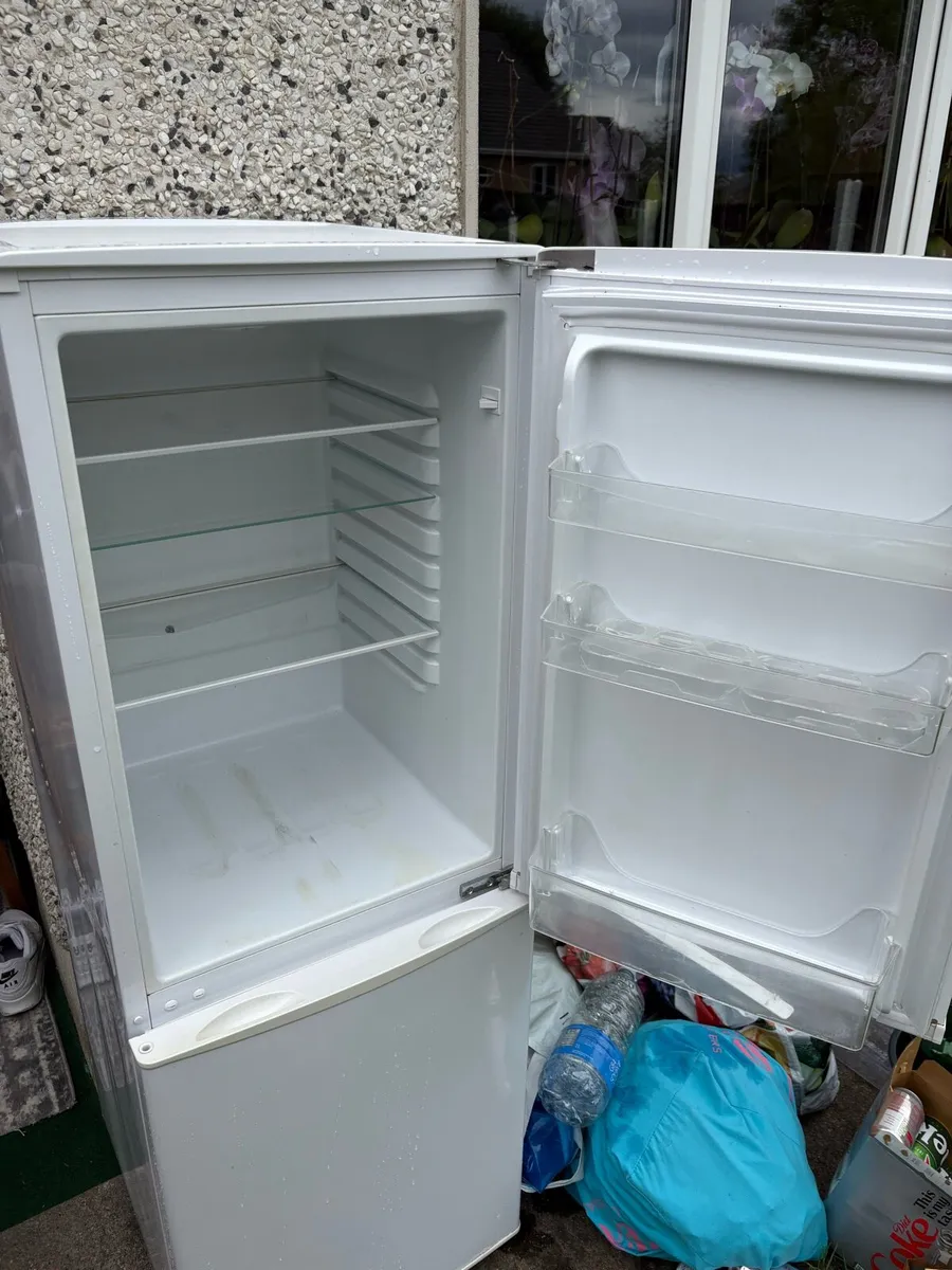 Fridge - Image 4
