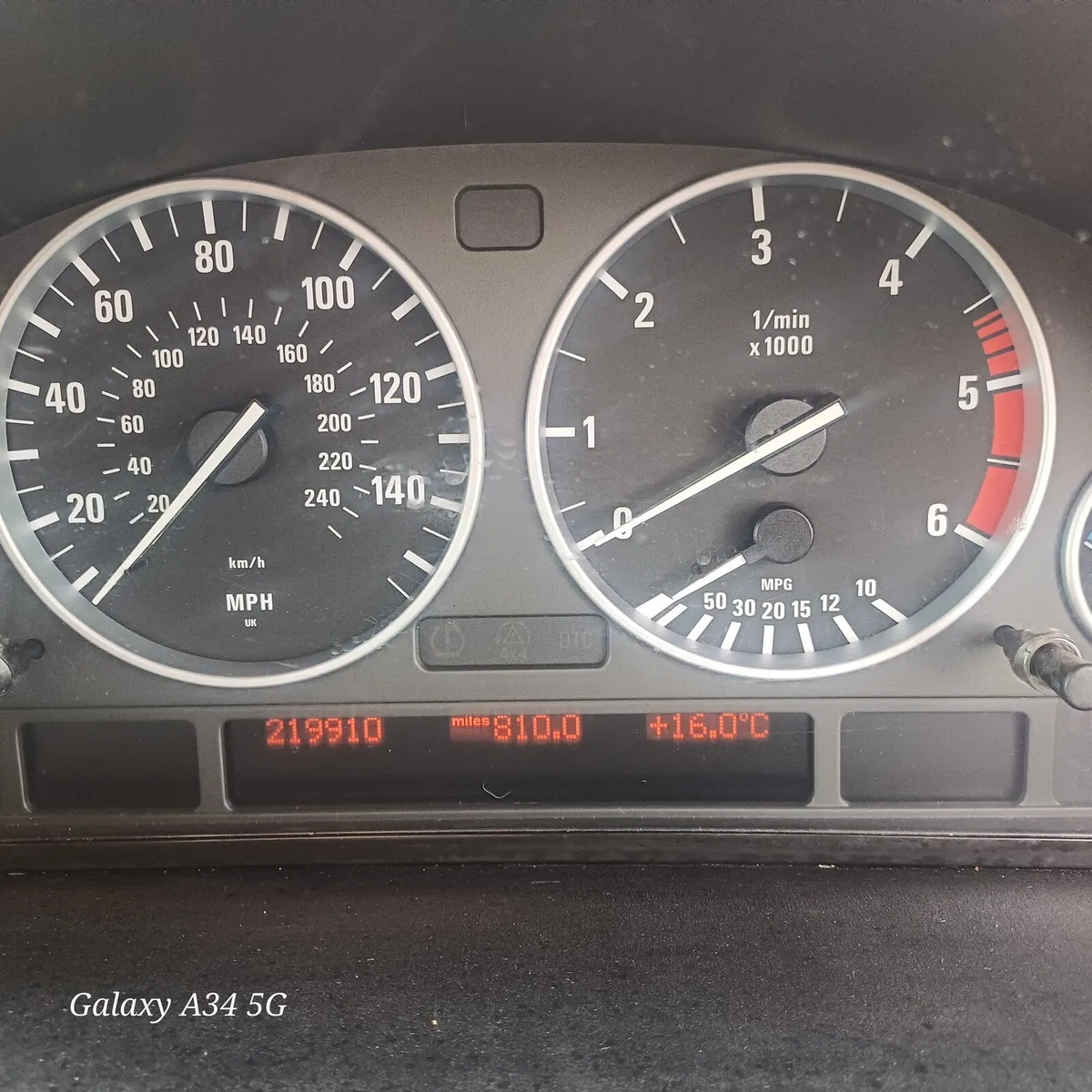2 X BMW X5 2005- 333 tax - Image 4