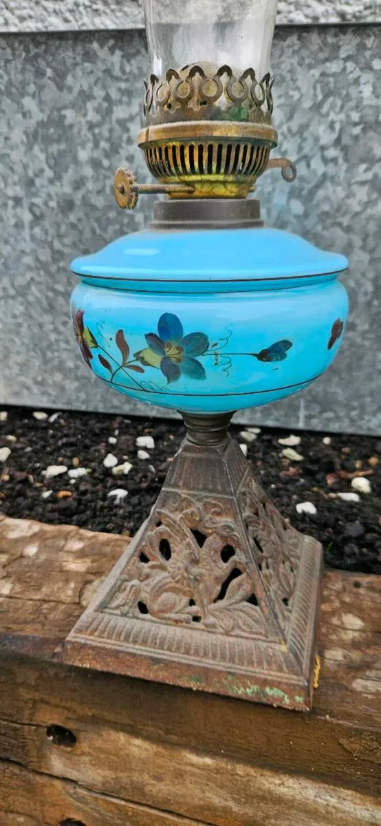 Oil lamps. - Image 2