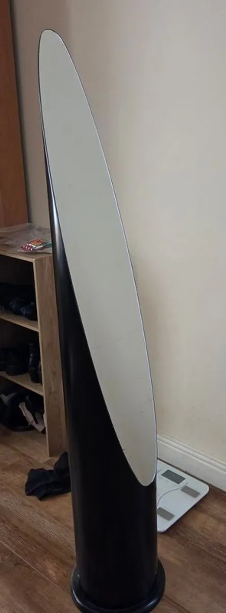 Bedroom mirror - Image 3