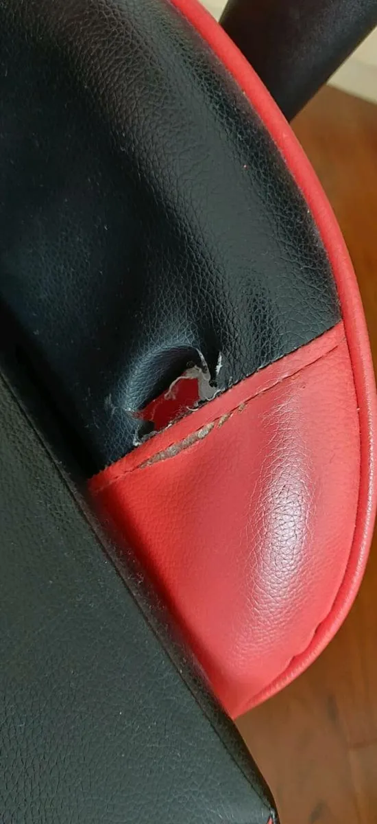 Gaming chair - Image 2