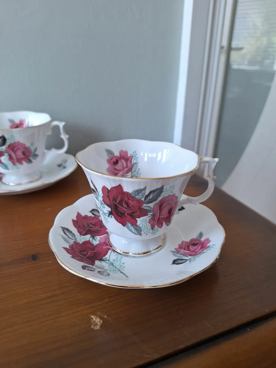 Royal Albert Bone China Tea Set - Image 2