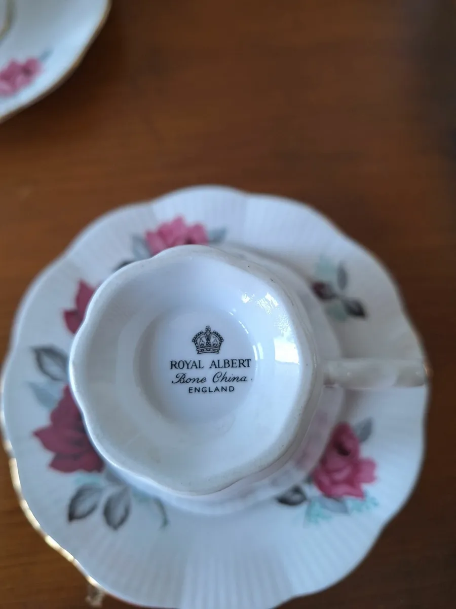 Royal Albert Bone China Tea Set - Image 3
