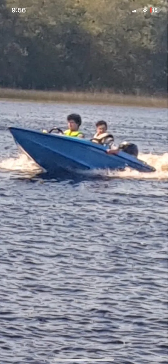 50 hp speed boat - Image 1