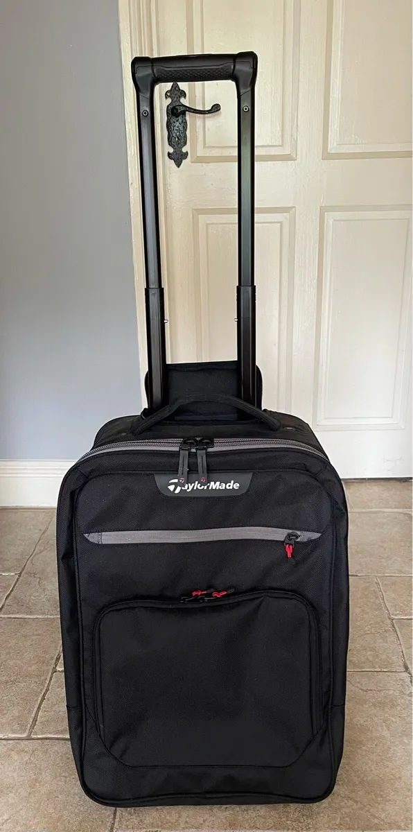 Taylormade Bag - Image 1
