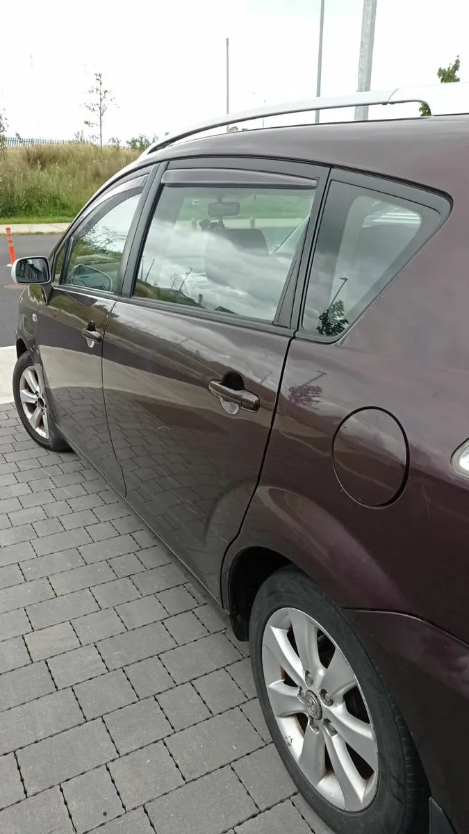 Toyota Corolla 2008 - Image 3