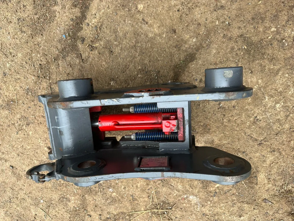 40mm quick hitch - Image 2