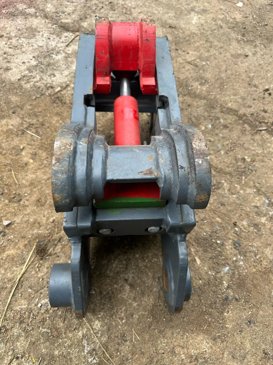 40mm quick hitch - Image 4