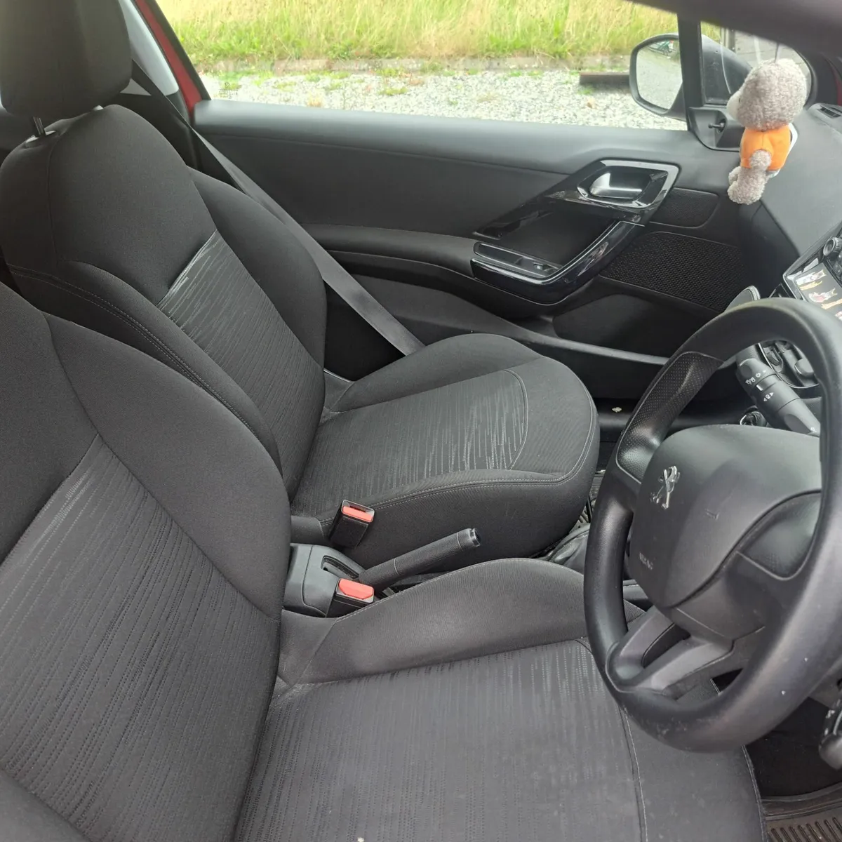 Peugeot 208 2013 - Image 3