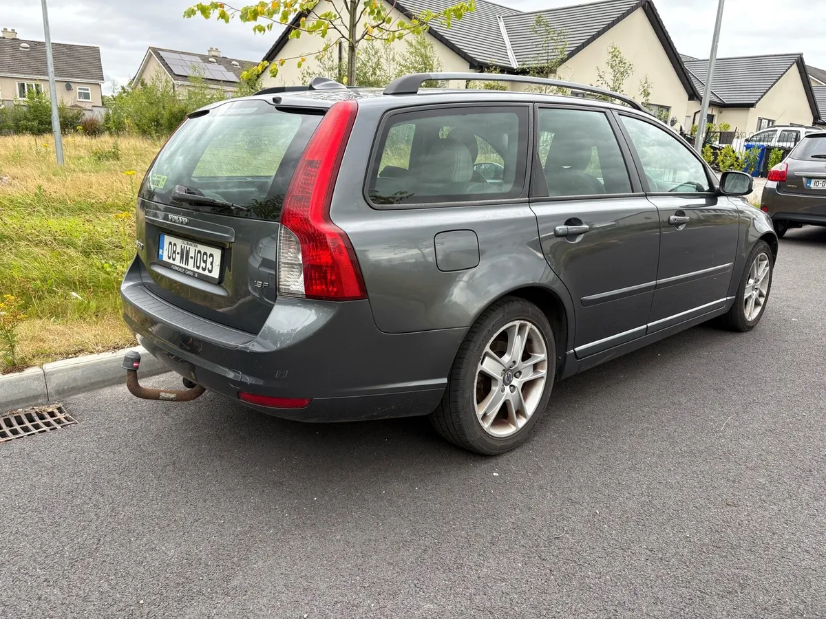 Volvo v50 1.8 flexi fuel - Image 2