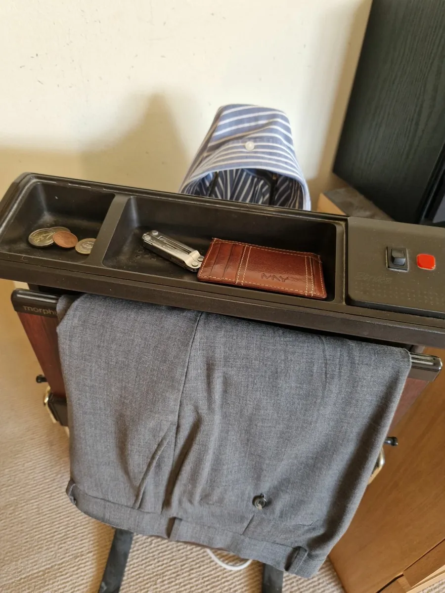 Your personal wardrobe valet - Image 3
