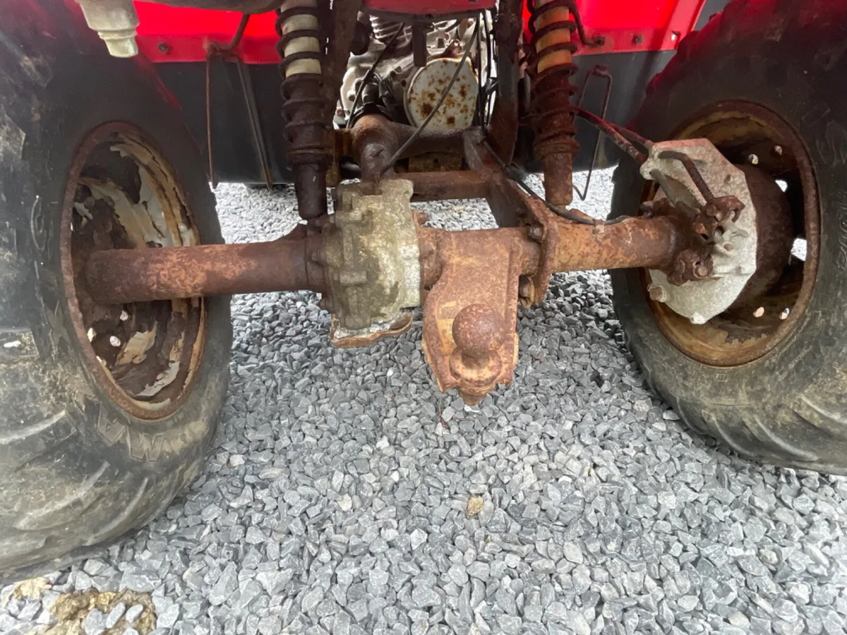 Honda 450 4x4 farm quad - Image 4