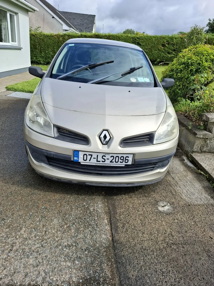 Renault Clio - Image 2