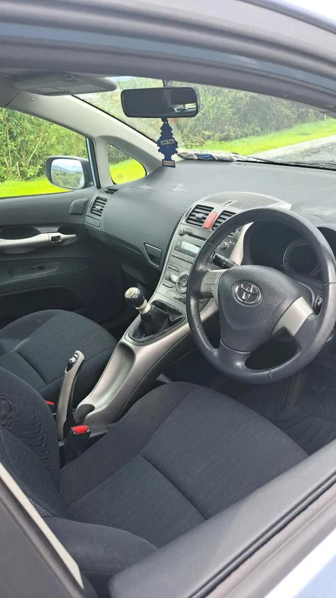 Toyota Auris. - Image 4