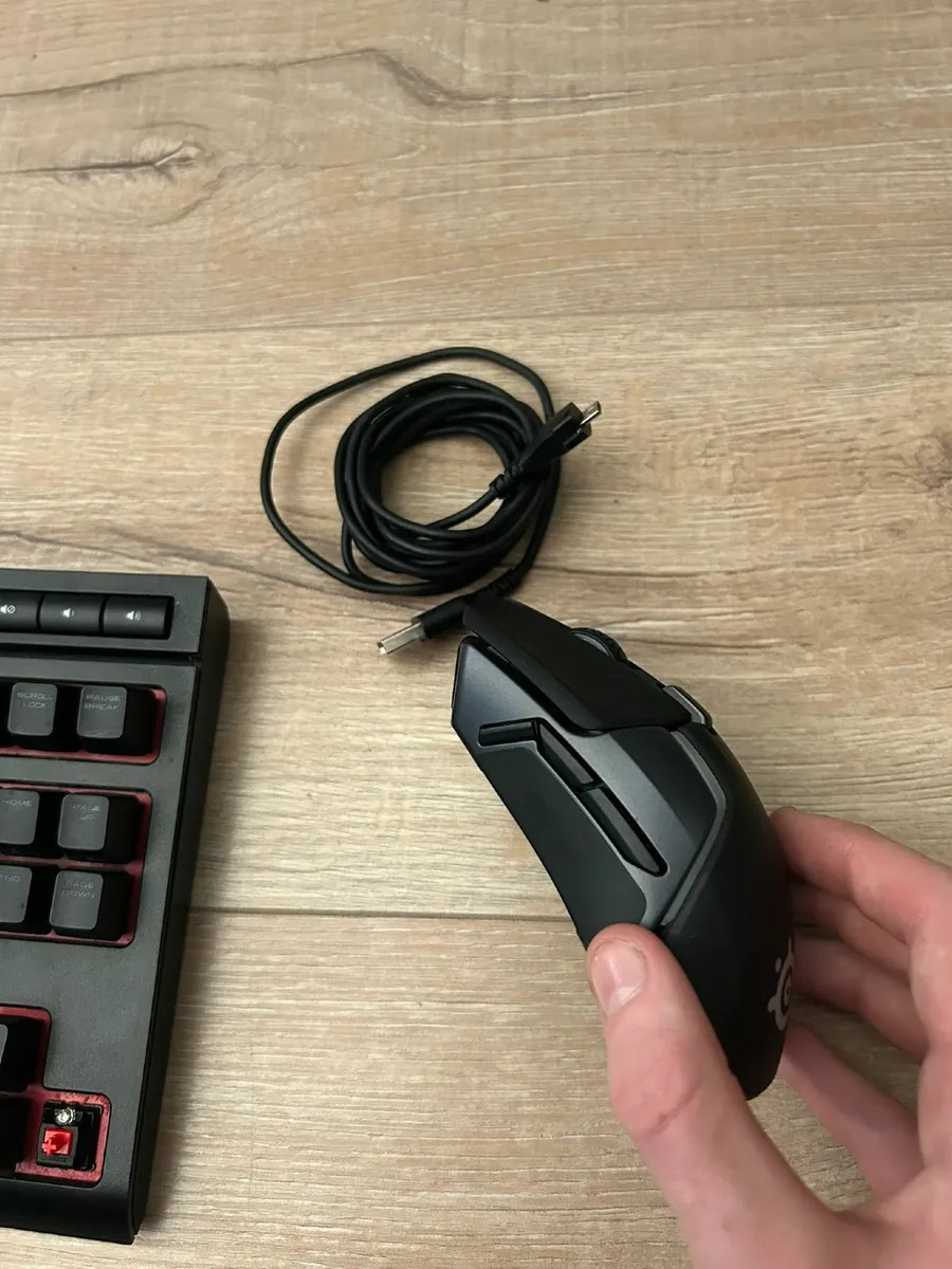 KEY BOARD,,,,PLUS,,, MOUSE - Image 2