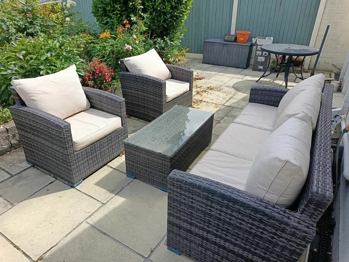 Rattan outdoor furniture - Image 1
