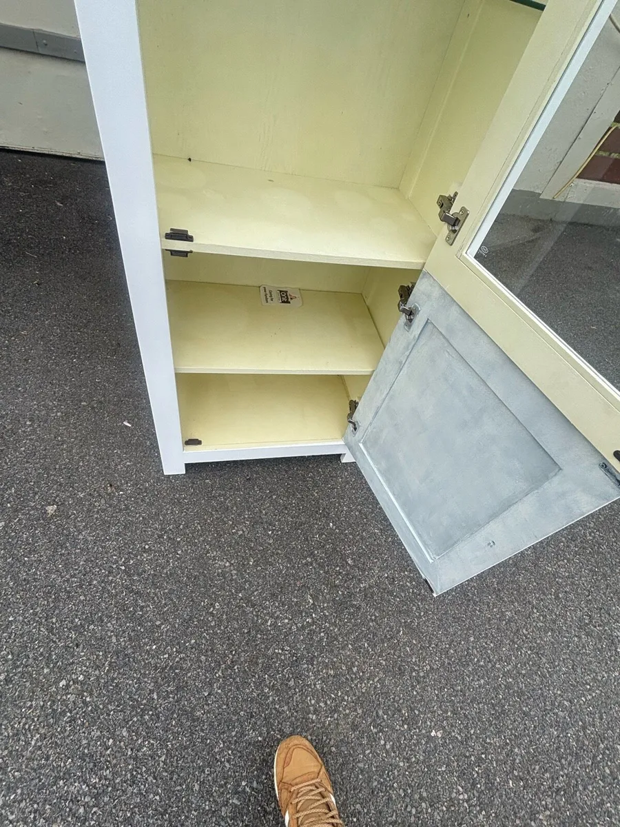 Kitchen cabinet - Image 3