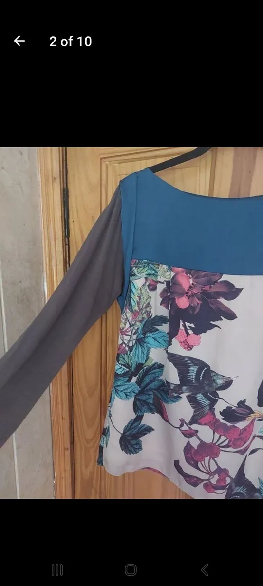 Luke Lovely floral top (free postage) - Image 2